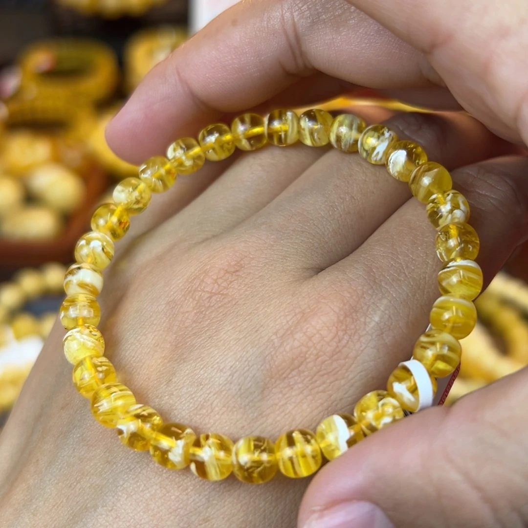 琥珀裸石未镶嵌nbvggghhhjnnn