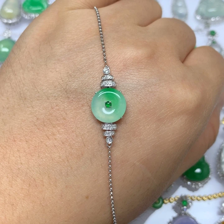 【闪购商品】翡翠18K金镶嵌颈饰手链