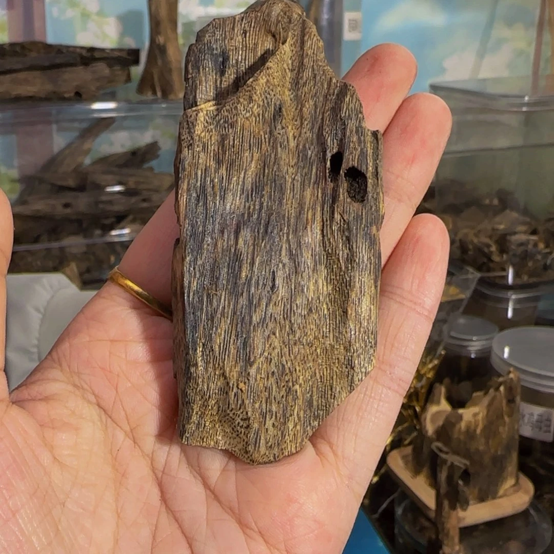 沉香沉香碎屑19克白露21