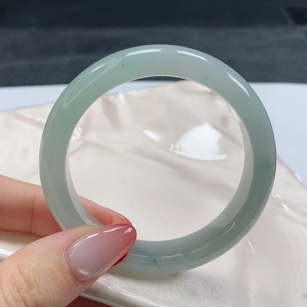 【闪购商品】翡翠手镯未镶嵌141号
