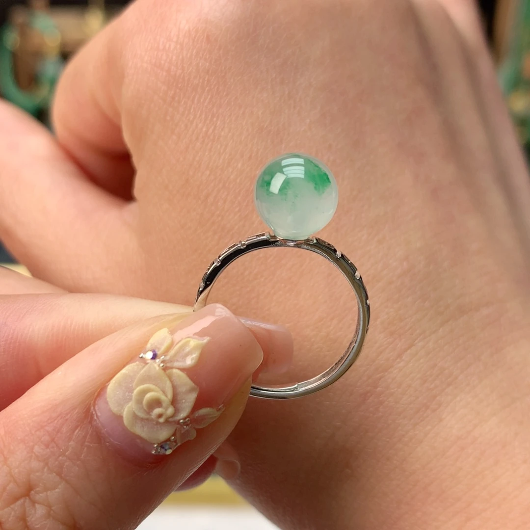 石英质玉（非洲翠）银S925镀金镶嵌冰飘花精品戒指