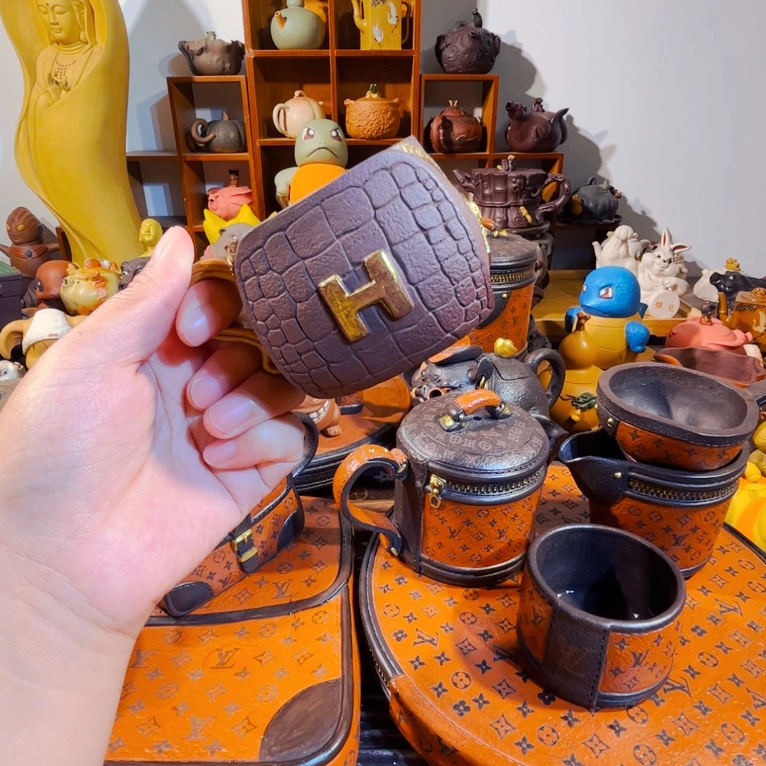 A***嘟紫砂茶壶纯手工制作过程就是