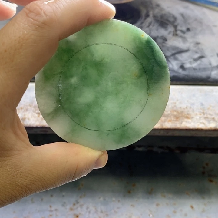 瞬***移定制翡翠未镶嵌正圈