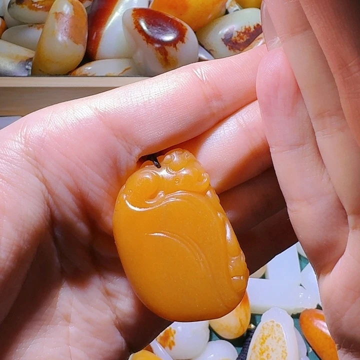 和田玉挂件未镶嵌天**久