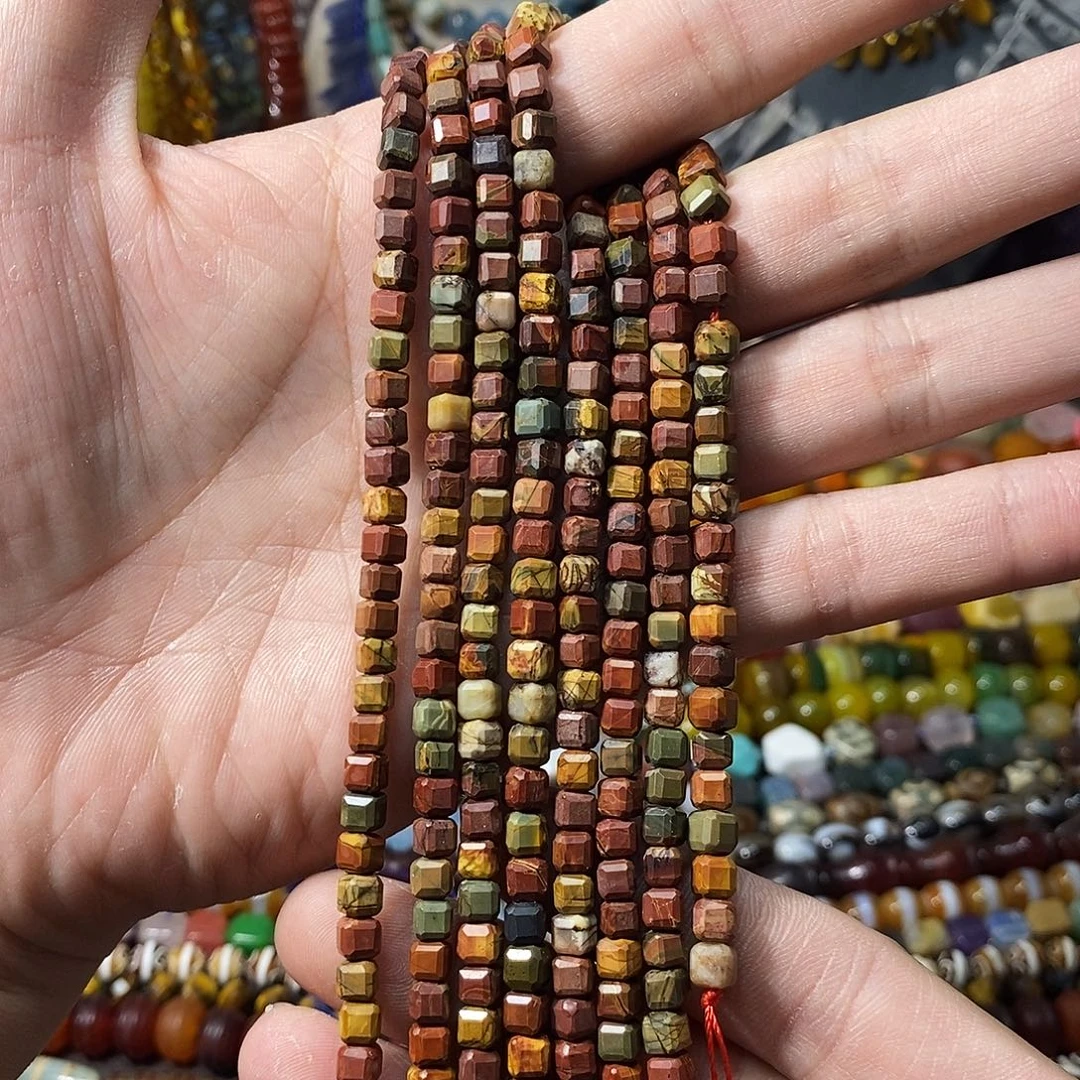 石英质玉未镶嵌，毕加索转切方糖6mm，