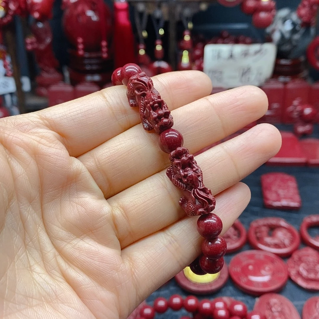 天然辰砂卡8貔犰通孔配饰一对