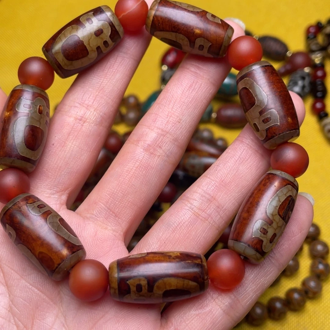 未镶嵌颈饰玛瑙/玉髓