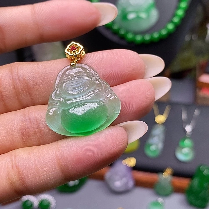 吊坠(赠链)未镶嵌翡翠