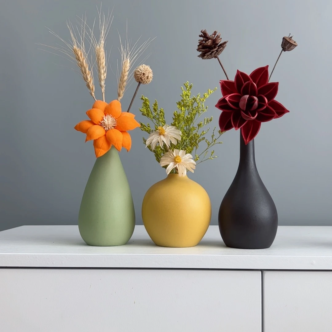 摆件陶瓷小花瓶摆件含花总高约20-30cm