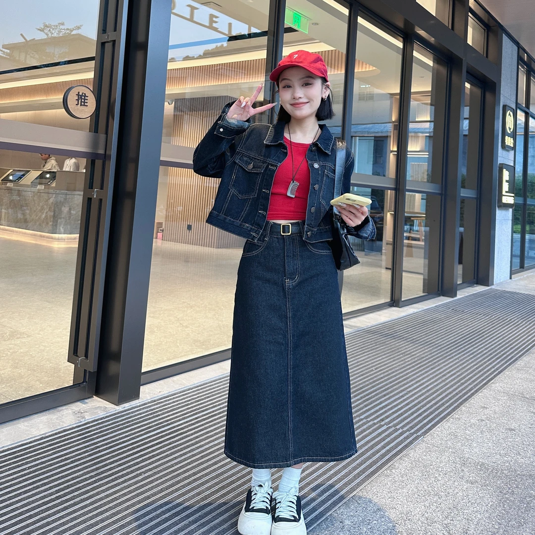 K N J小个子定制新款美式复古宽松翻领牛仔外套+高腰半身裙两件套