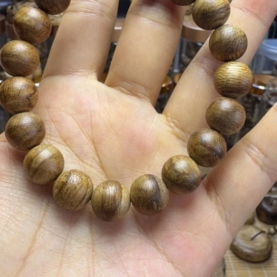 沉香碎屑沉香茶**生老惠安天然野 1.1 的 5 克