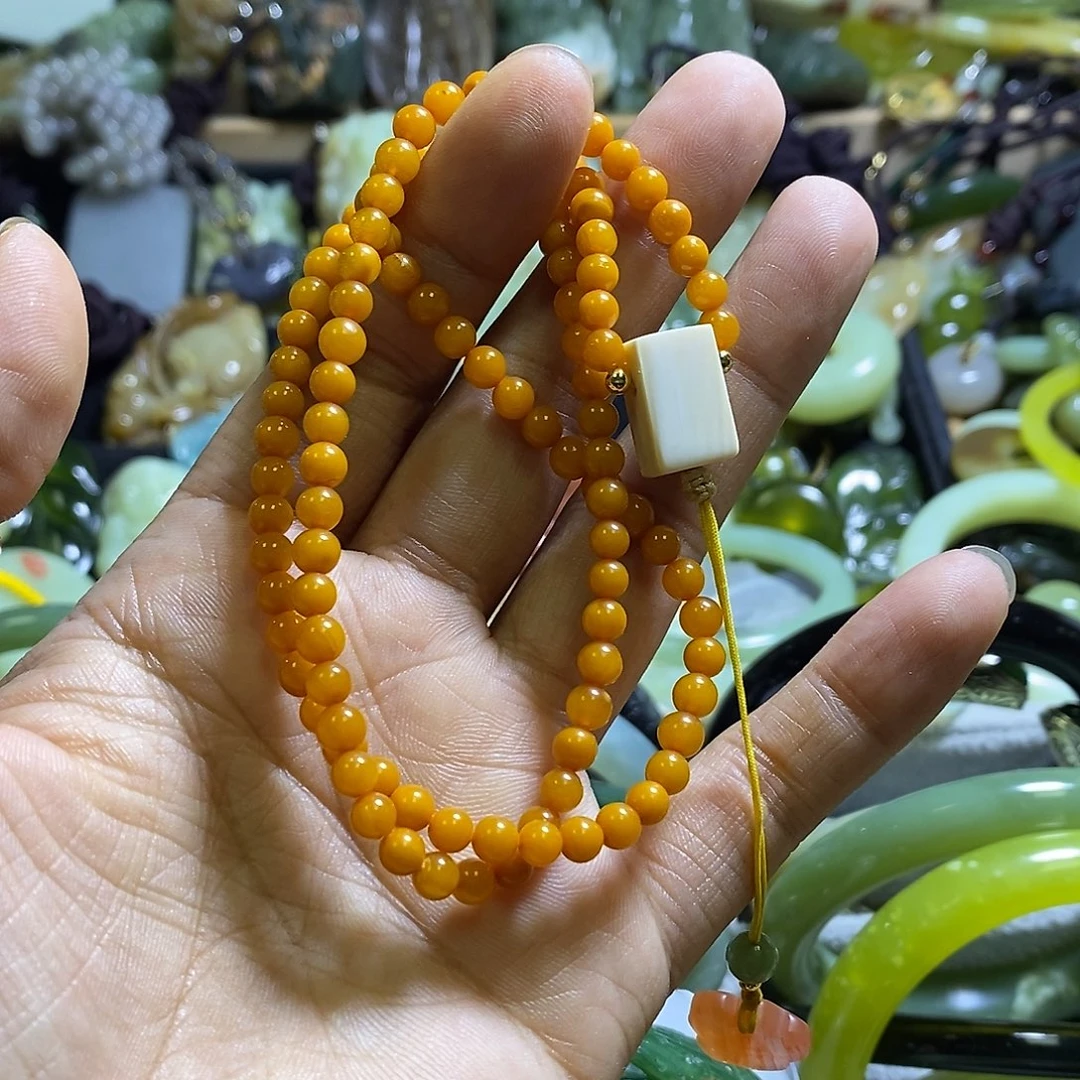 琥珀颈饰未镶嵌一个