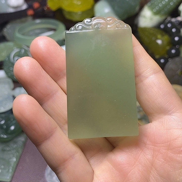 蘭***生岫玉未镶嵌岫玉颈饰