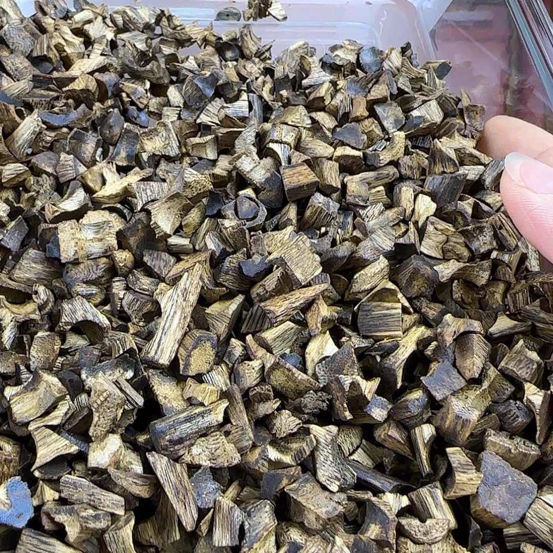 沉香沉香碎屑切粒原材料多样性发一