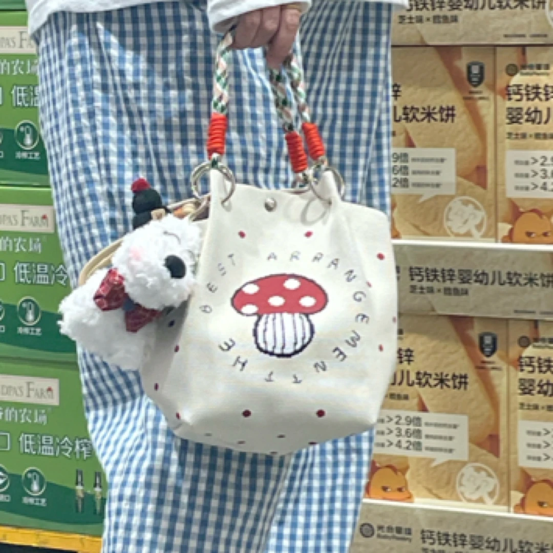 大容量可爱时髦水桶包通勤包猫咪包