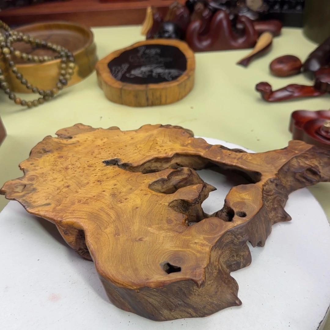 大果紫檀（缅甸花梨）颜