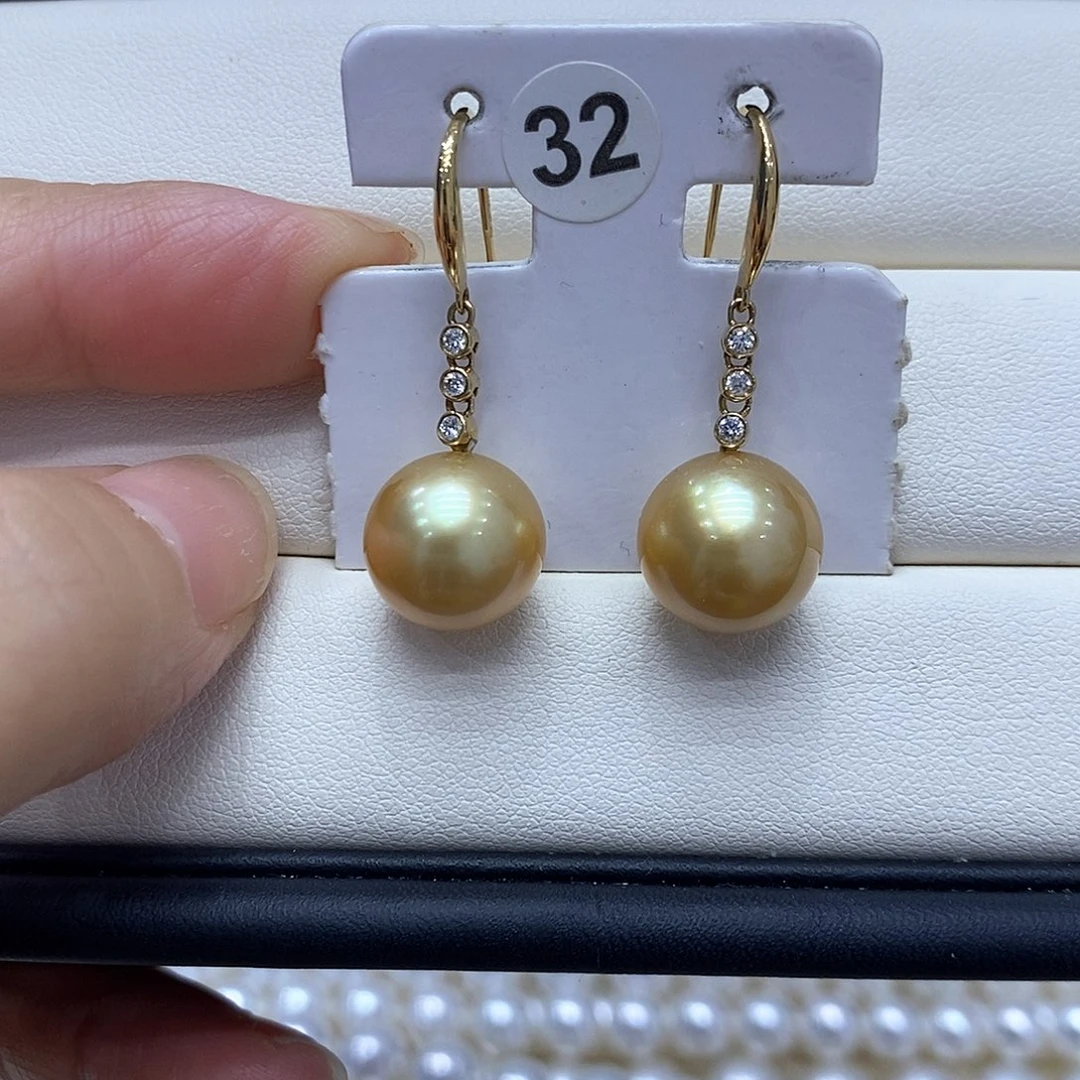 耳饰海水珍珠18K金镶嵌12到13点位浓茶金珠