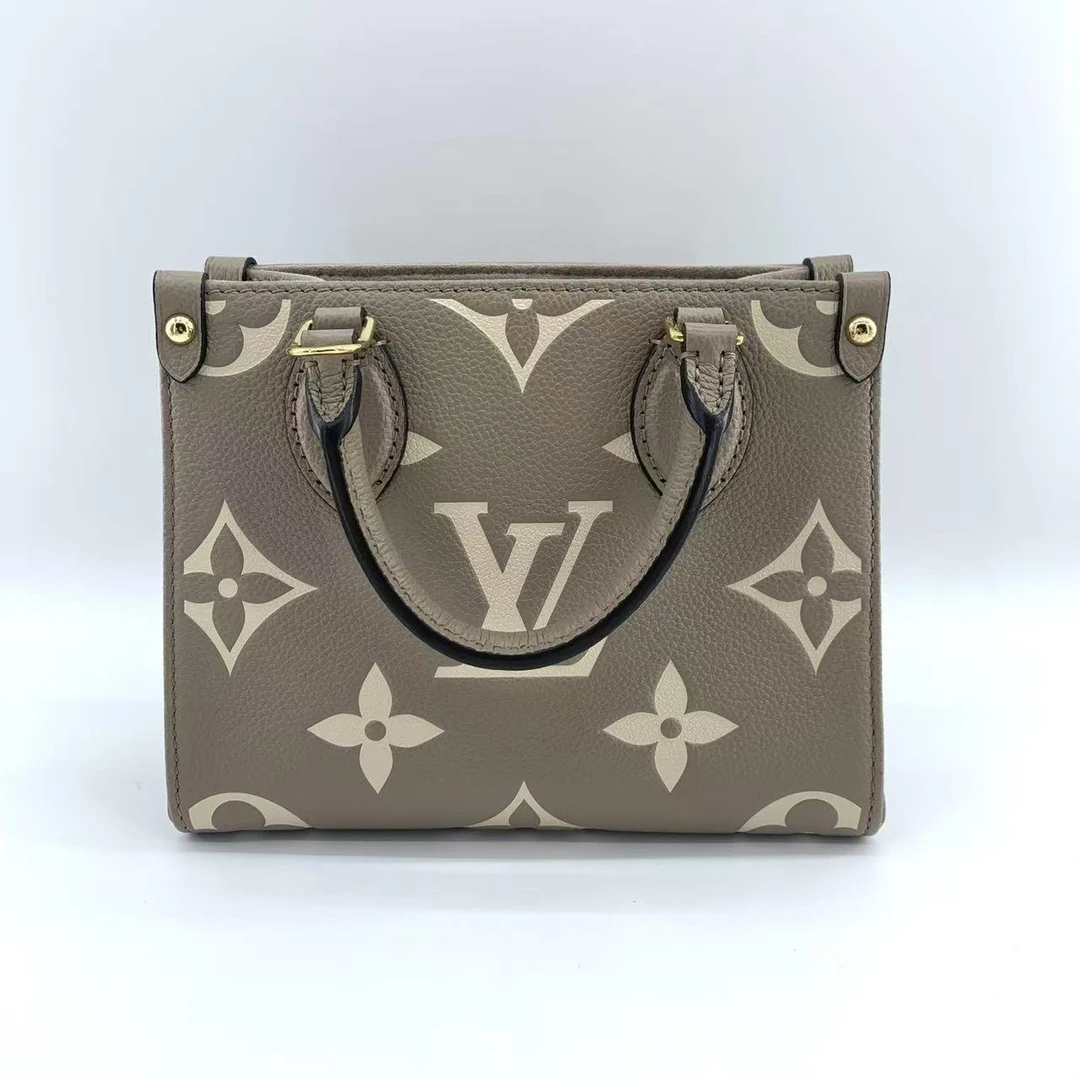 未使用 LouisVuitton/路易威登 onthego bb 大象灰bwz12264