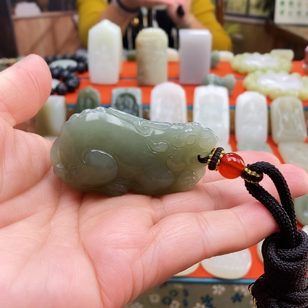 颈饰未镶嵌和田玉鎽****败