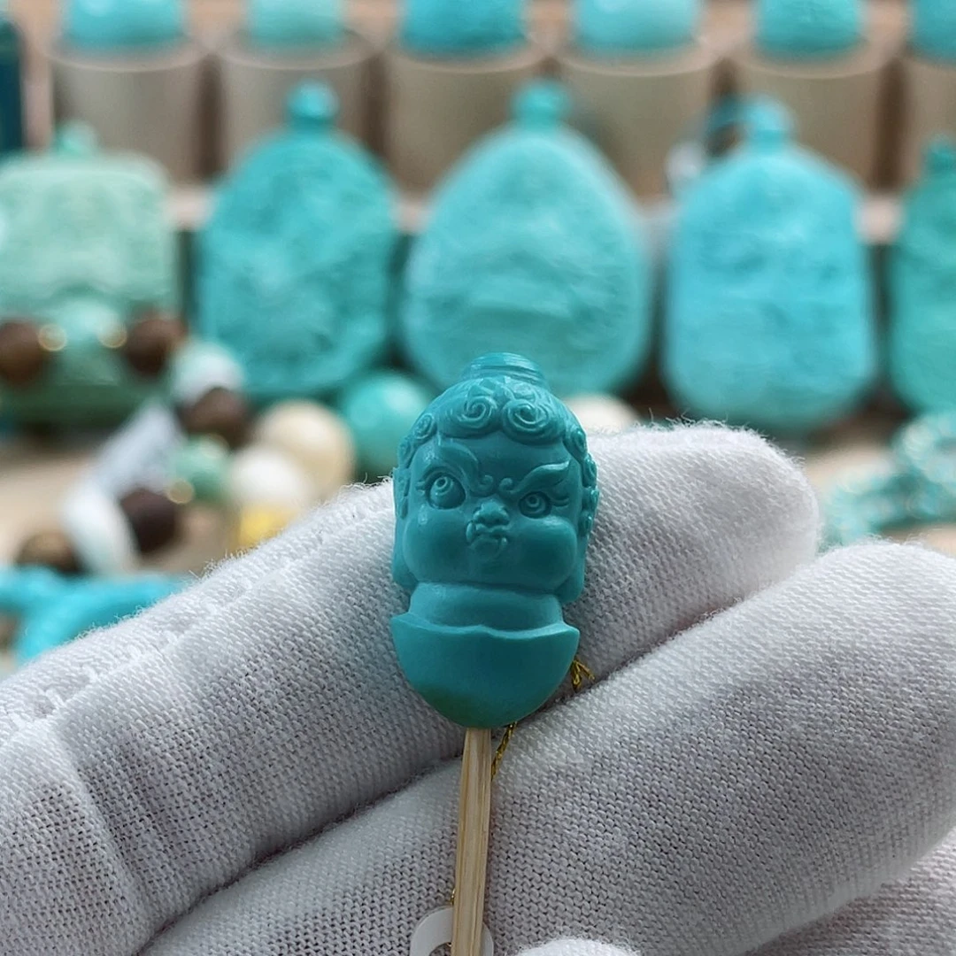 未镶嵌绿松石珠宝奇石