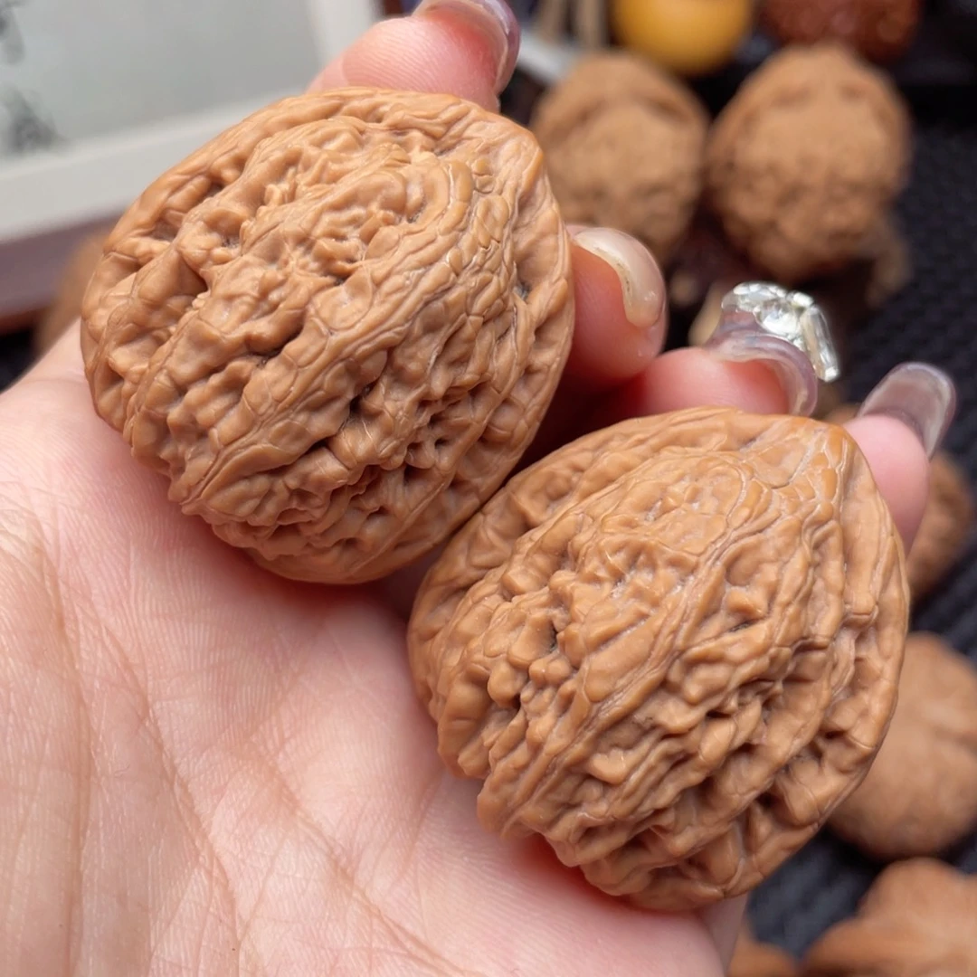 吊坠文玩核桃粗筋虎头王