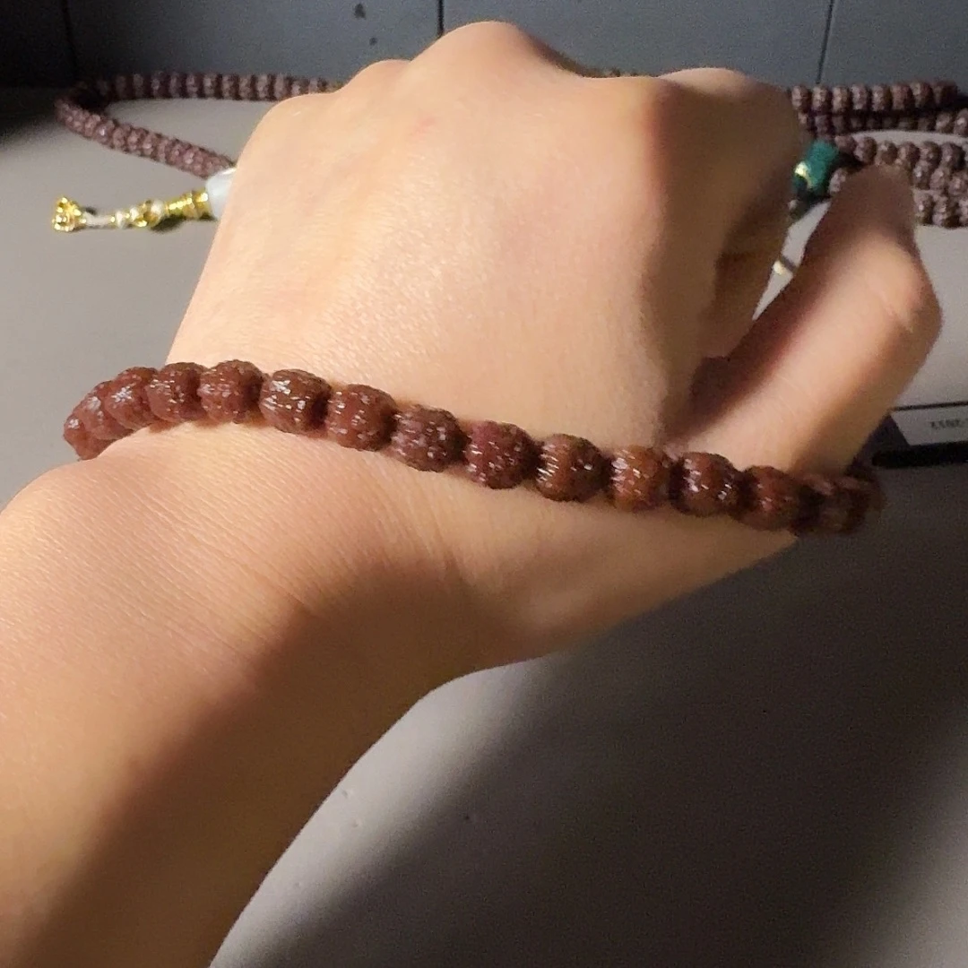 日***敲金刚菩提吊坠盘龙佛手