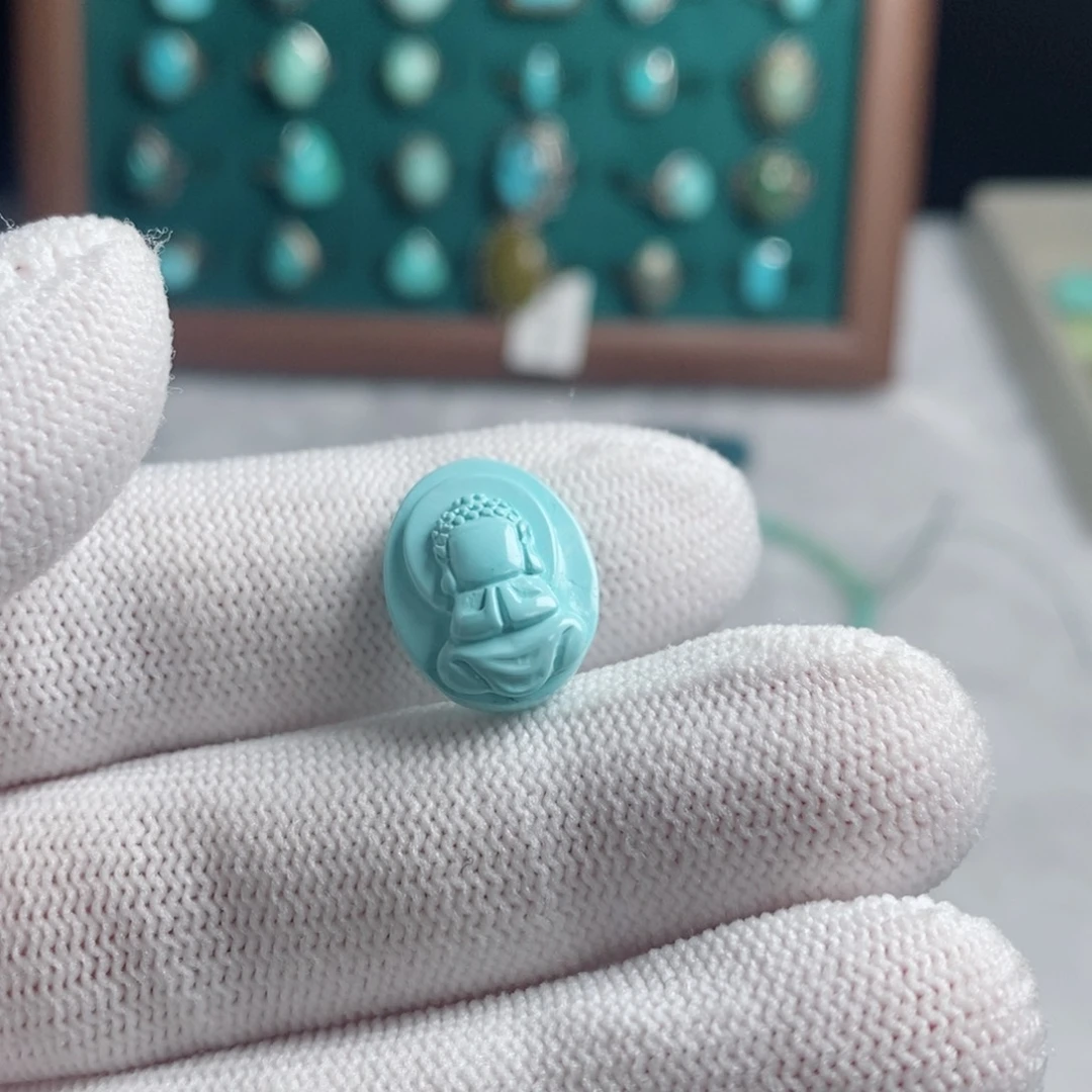 绿松石颈饰未镶嵌