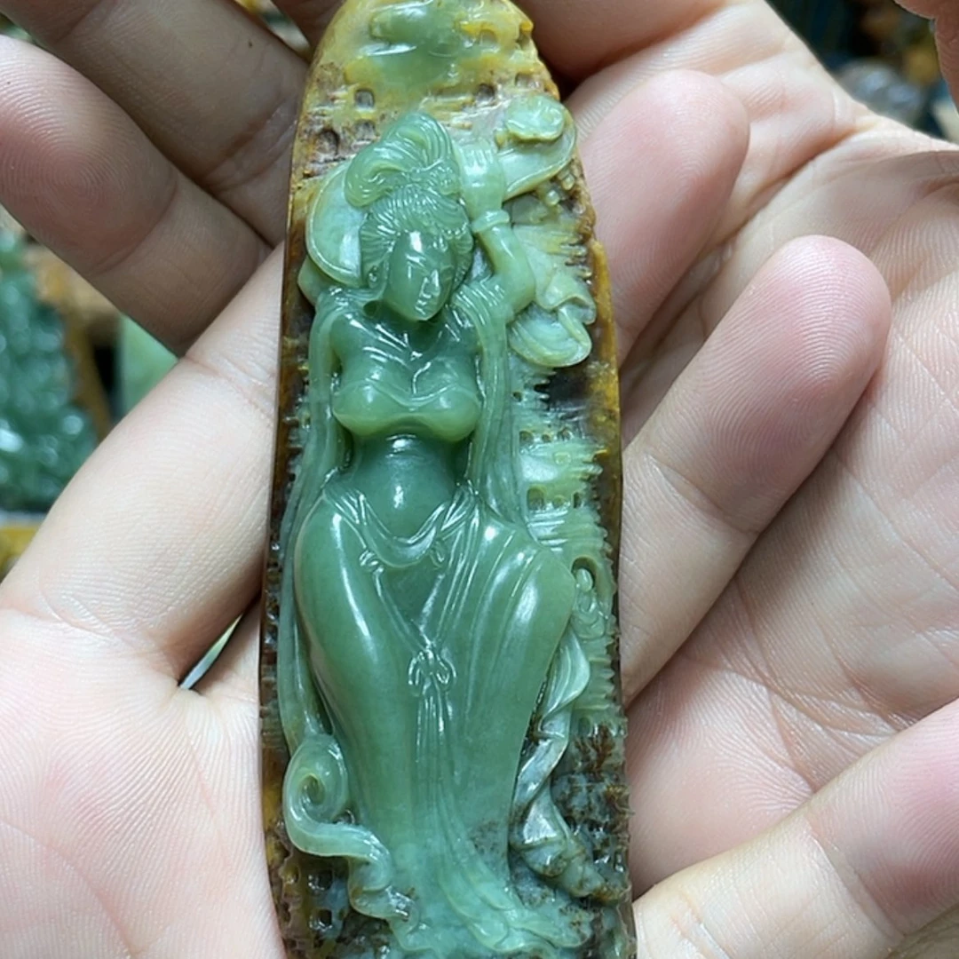 【闪购商品】未镶嵌岫岩河磨玉（透闪石质玉）挂件禅*