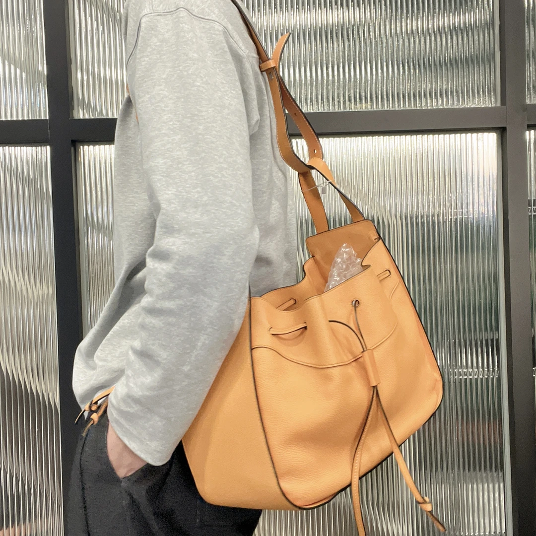 95新 LOEWE/罗意威 【龙】46QQ12橙色中号吊床单肩包