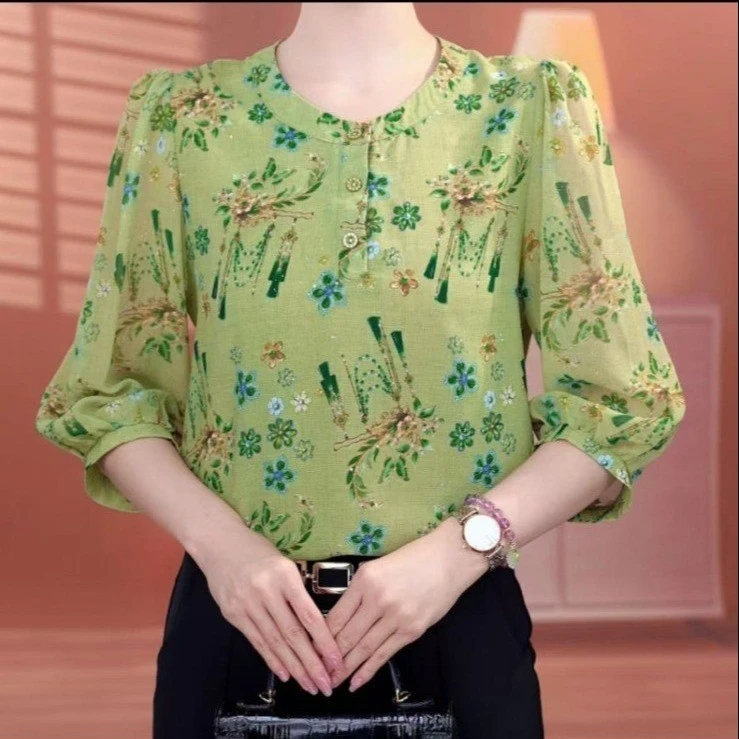 时尚妈妈碎花上衣女装七分袖衬衣夏季新款宽松雪纺衬衫洋气小衫薄