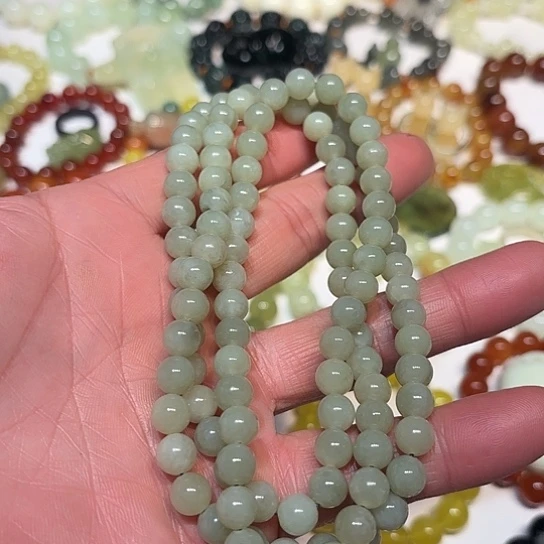 蛇纹石玉未镶嵌项链