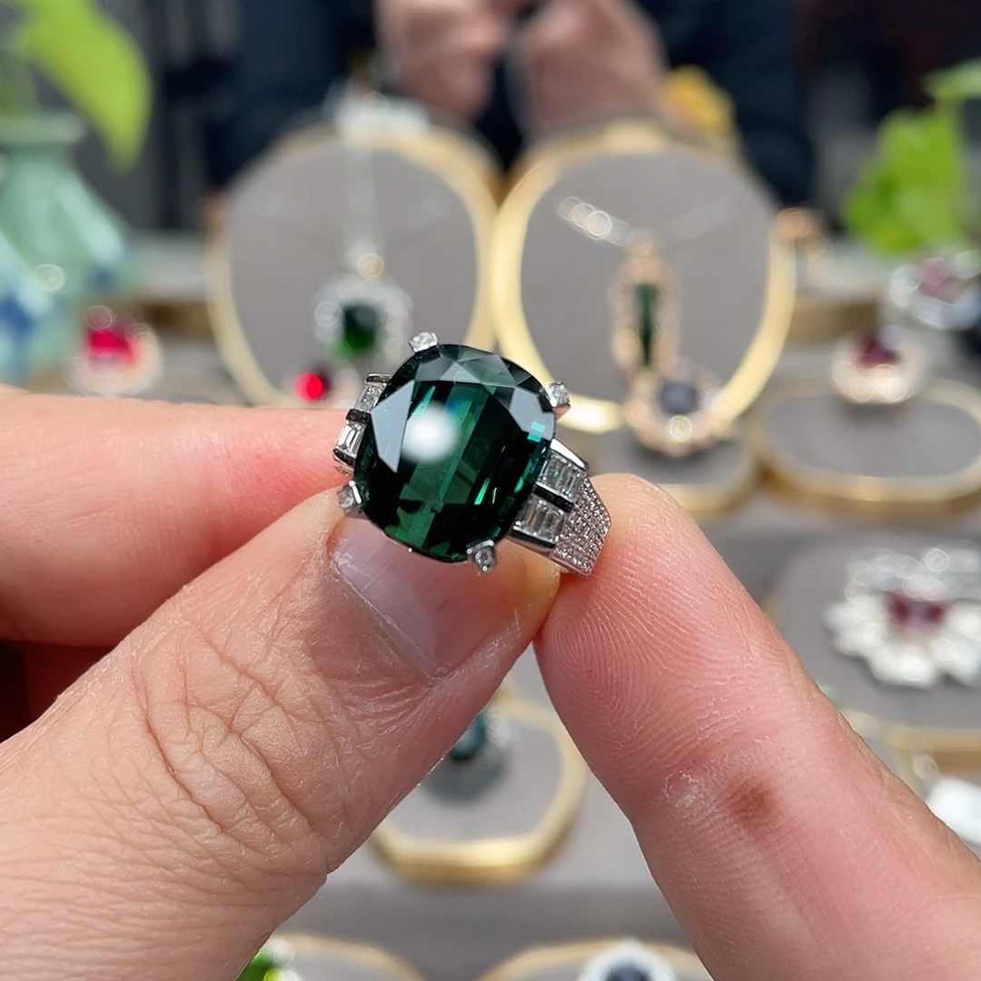 碧玺戒指18K金镶嵌10.35ct