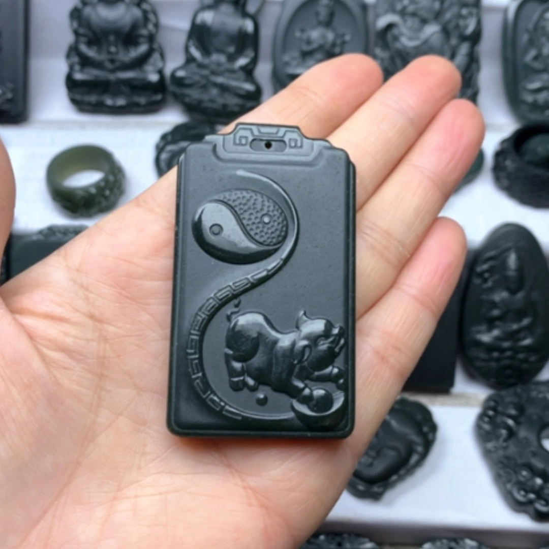 【闪购商品】和田玉颈饰未镶嵌?****期双面雕刻