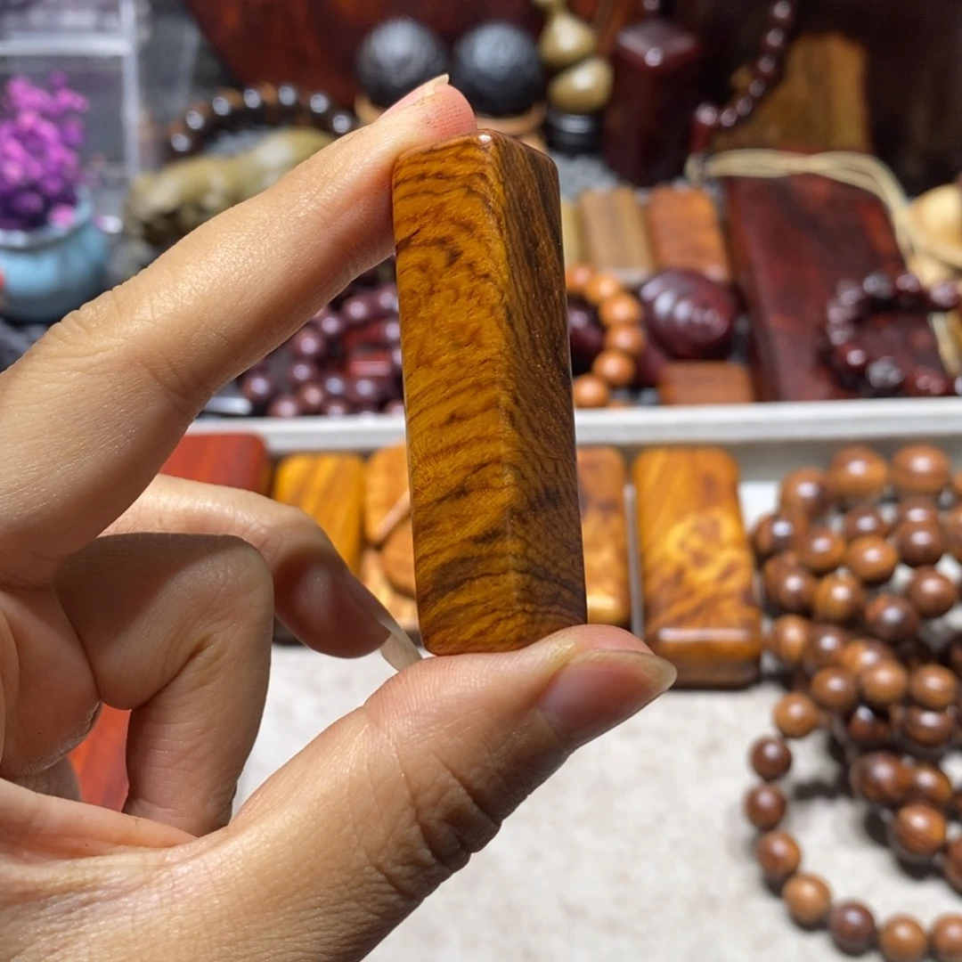 黄花梨/降香黄檀荒****哇