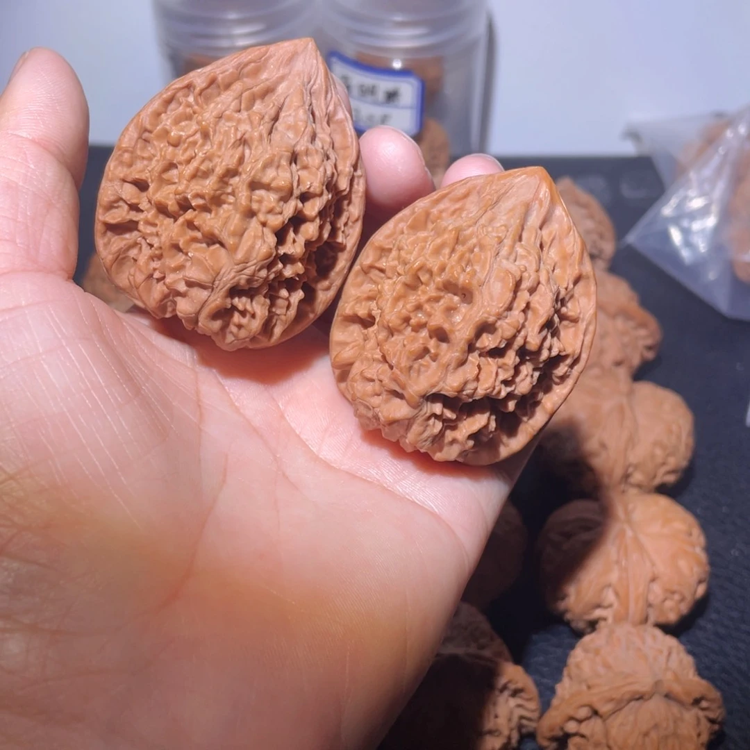 吊坠桃核42尺官帽，