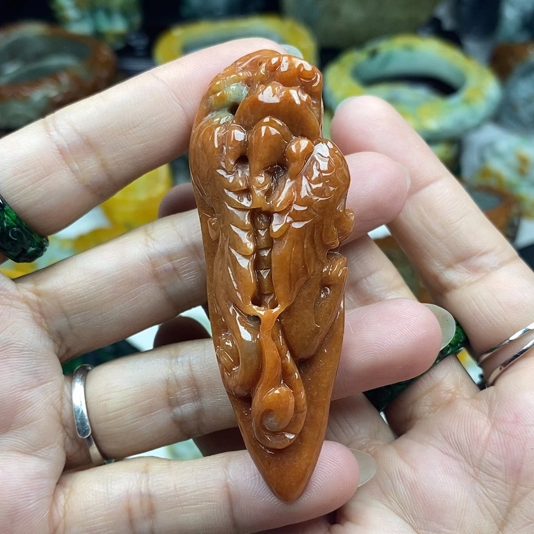 颈饰未镶嵌翡翠苦*牌子