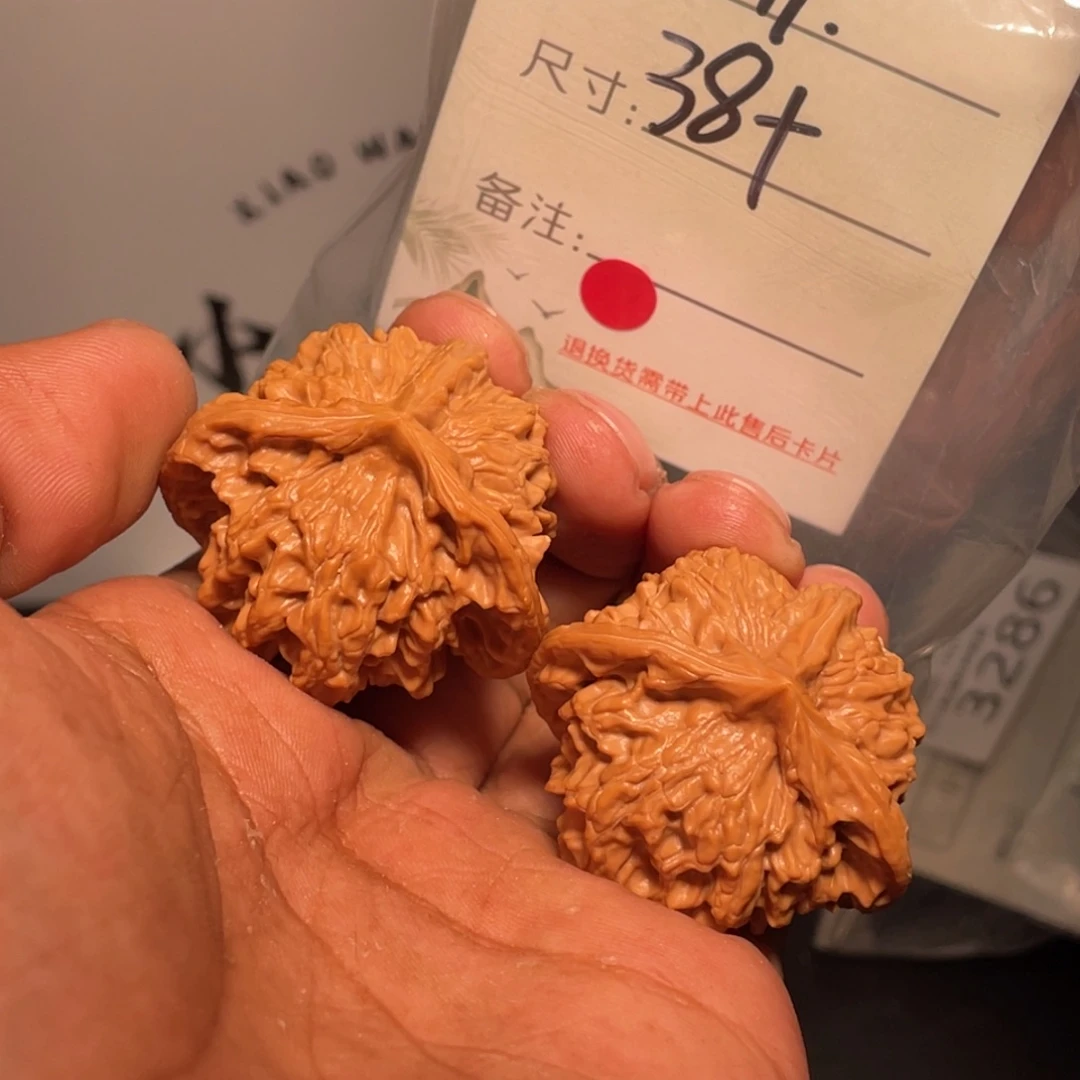 文玩核桃吊坠文玩核桃
