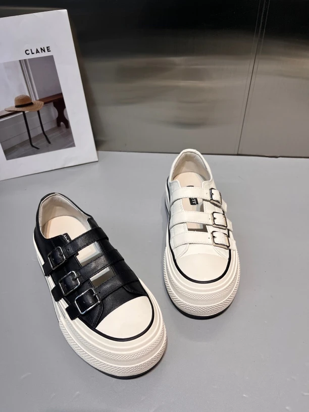 常规厚底冬季休闲板鞋休闲鞋软底平底网面系带板鞋女鞋