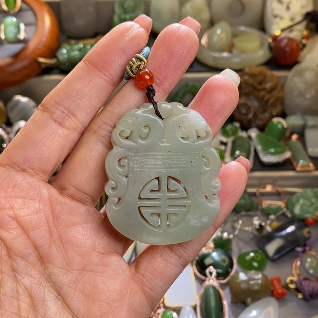 和田玉挂件未镶嵌