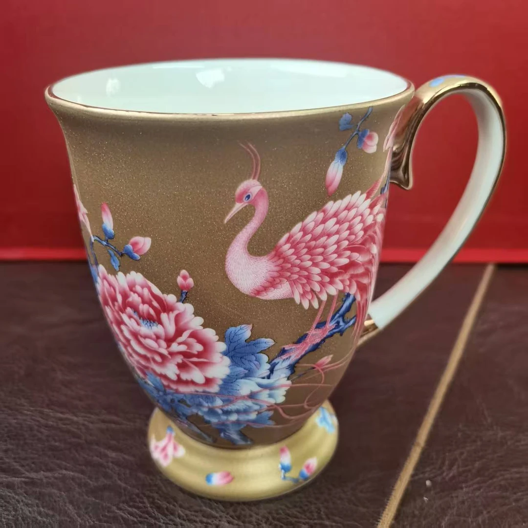 YS0015孙建弘优选景德镇陶瓷花瓶金色孔雀手把杯