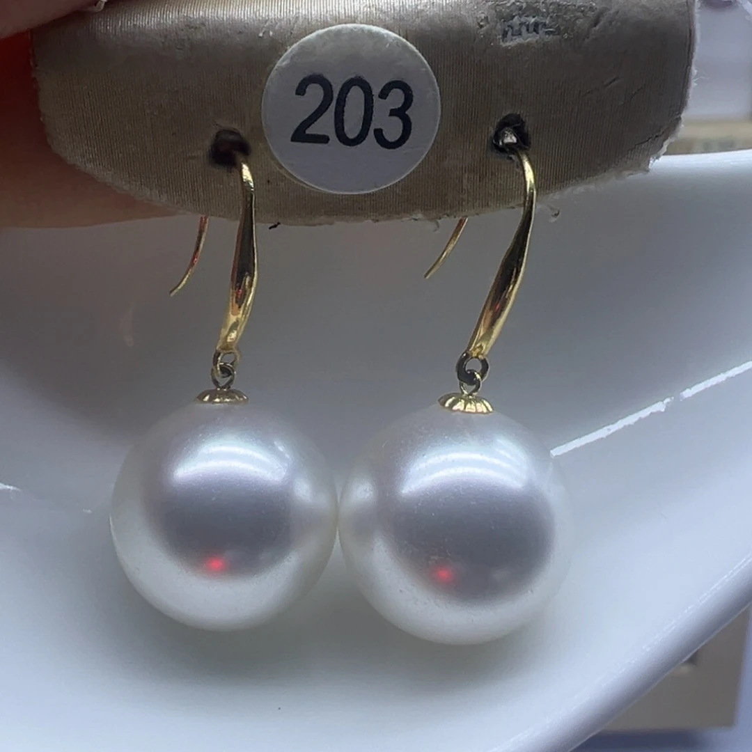18K金镶嵌耳饰淡水珍珠