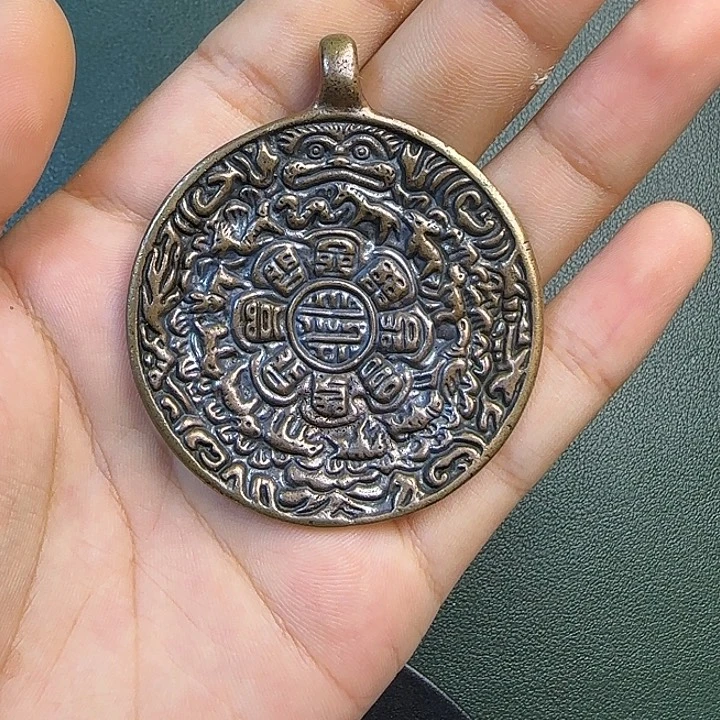 寅***虎铜铁合金类藏传工艺品九宫八卦