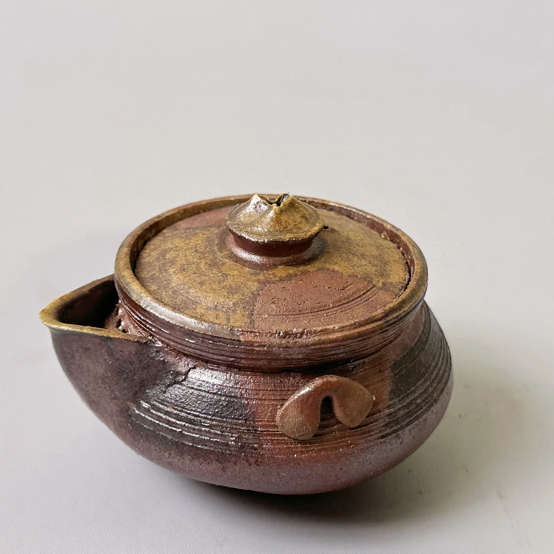 宫山文作.南蛮形备前烧.宝瓶容量130.日本备前烧