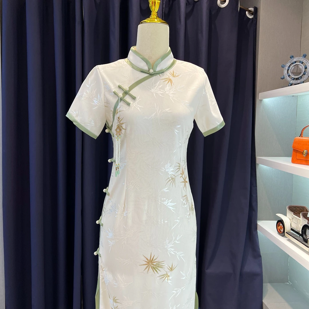 新款提花修身时尚少女旗袍（越唐2782）