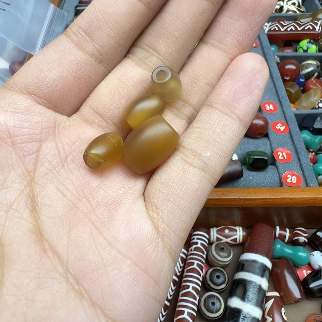 玛瑙/玉髓未镶嵌珠宝半成品