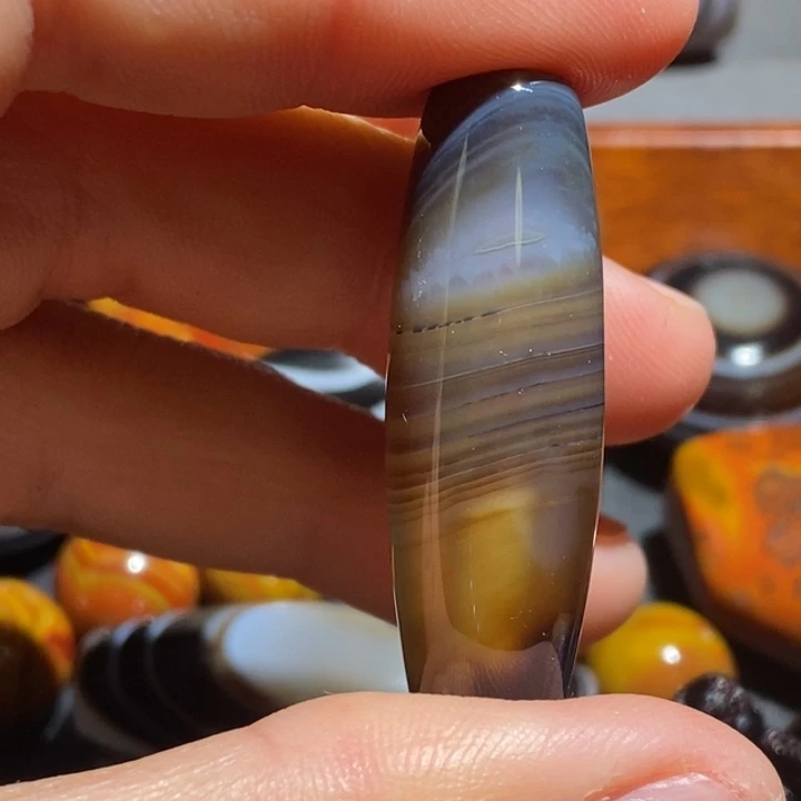 玛瑙/玉髓钛钢颈饰