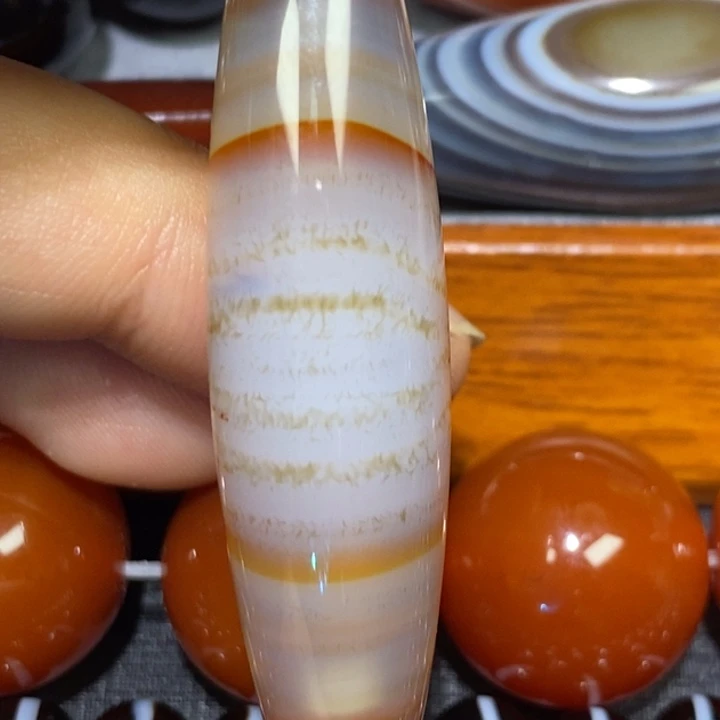 玛瑙/玉髓颈饰未镶嵌求***漫