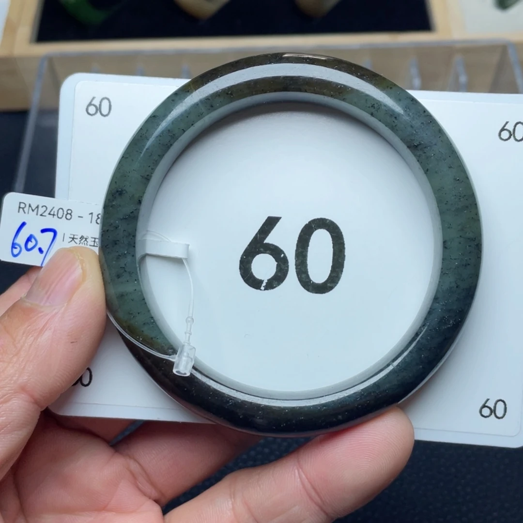 和田玉（糖玉）手镯未镶嵌