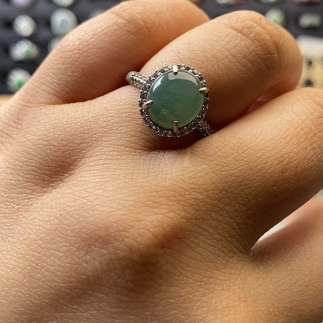 翡翠未镶嵌戒指翡翠