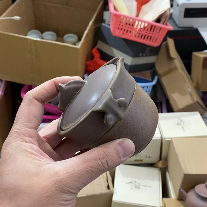 陶瓷艺术品及陶瓷壶